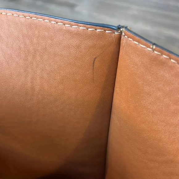 Shiraleah Blair Tote Bag - Picture 13 of 13